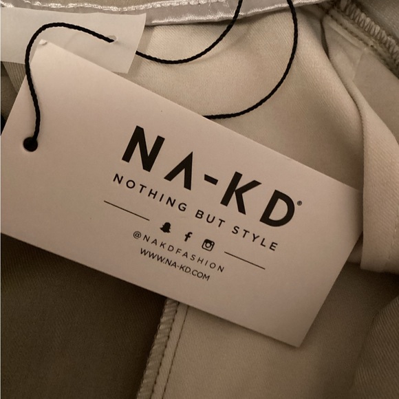 NA-KD Biocolor wide leg pants Sz 40 NWT - Picture 7 of 9